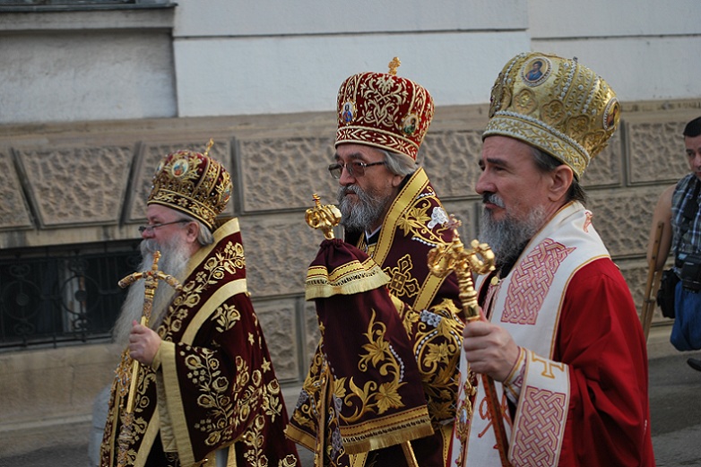 Владике Атанасије,Јефрем и Хризостом