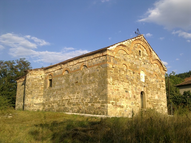 Църква “Свети Димитри” (1862) – село Жедна, България.