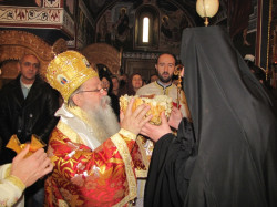 maksim 
ХРИСТОС ПОСРЕДИ НАС! 
2014-01-07 15:23:02