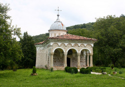 kukurjak 
Църквата на Плаковския манастир ”Св. пророк Илия” край Велико Търново 
2014-01-25 21:57:18