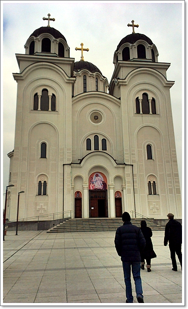 People going to the church