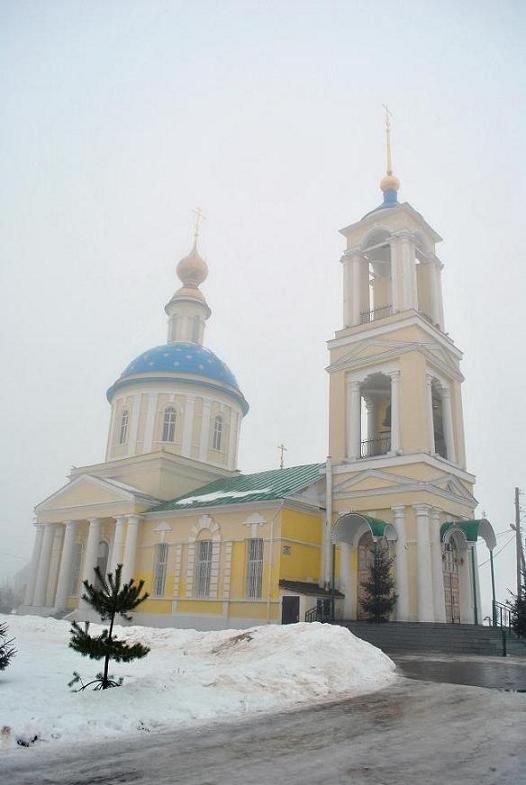 храм в тумане