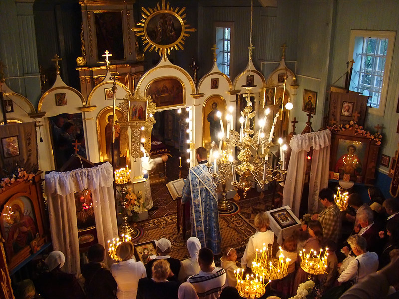 Cerkiew Podwyższenia Krzyża Świętego na cmentarzu w Folwarkach Tylwickich