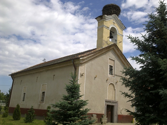 Църква “Света Троица” (1856) – село Равно Поле, България.