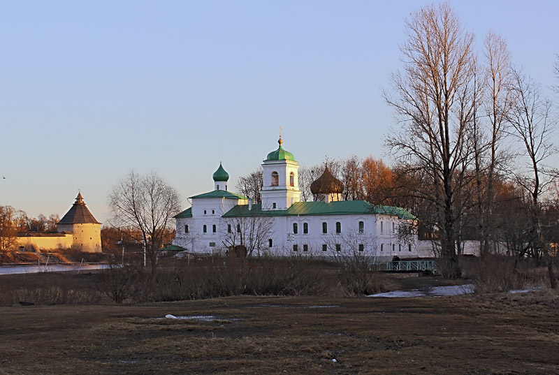 Монастырь