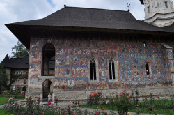 bogdan 
Mănăstirea MOLDOVIŢA -13 
2014-04-09 18:38:54