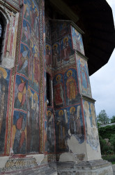 bogdan 
Mănăstirea MOLDOVIŢA -15 
2014-04-16 18:39:39