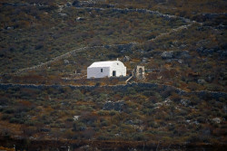 Andronikos 
ΑΜΟΡΓΟΣ ΕΞΩΚΚΛΗΣΙ ΚΟΝΤΑ ΣΤΗΝ ΙΕΡΑ ΜΟΝΗ ΠΑΝΑΓΙΑ ΧΟΖΟΒΙΩΤΙΣΣΑ   
2014-04-23 15:42:30