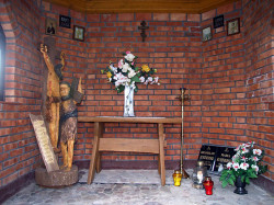 szolucha.w 
Kaplica cmentarna 
2014-04-29 18:15:55