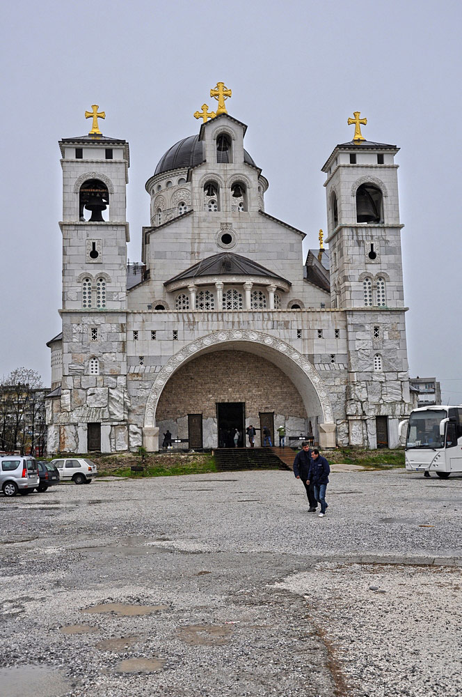 Храм