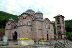 Nesko 
Манастир Ћелије,нова црква 
2014-05-12 01:19:47