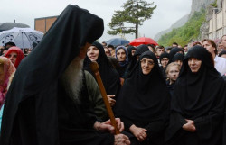 sapuric 
Детаљ из манастира Острог 
2014-05-21 15:44:11