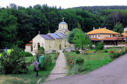 Nesko 
Манастир Тресије 
2014-05-26 21:46:36