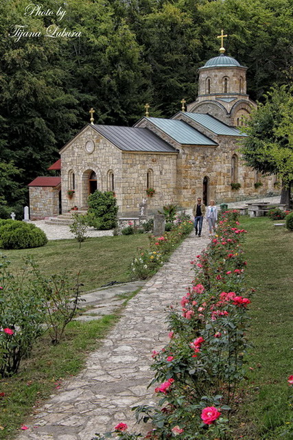 Манастир Тресије