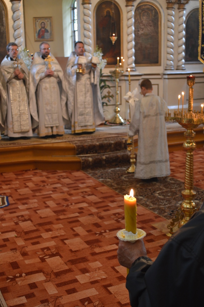 Płomień nadziei i wiary.