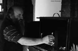 dimko 
Man with candles 
2014-06-14 21:46:14