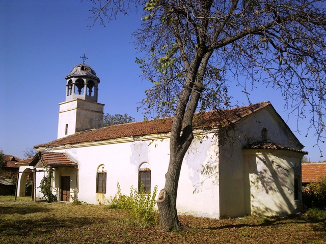 Църква “Свети Йоан Рилски” (1880) – село Полски Градец, България.