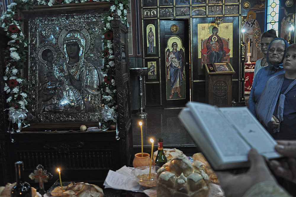 слава Богородице Тројеручице 2