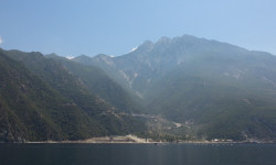 worek 
Monastery buildings on Mount Athos. 
2014-07-15 22:59:42
