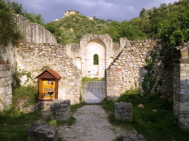 Митрополитска църква – град Мелник, България. 