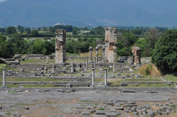 bogdan 
ruins of Philippi 
2014-08-10 20:38:40
