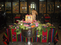 crkva 
Сelebration of Holy Transfiguration in our parish church. 
2014-08-19 18:09:23