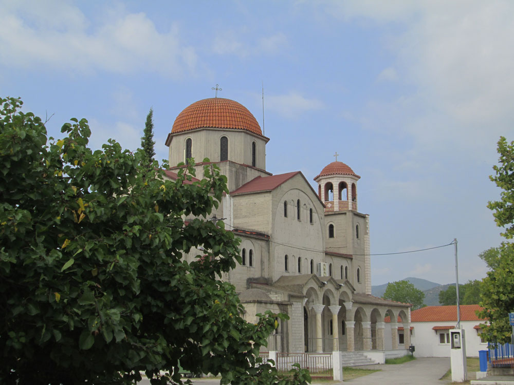 Црква Светог цара Константина и Јелене у Неа Врасни