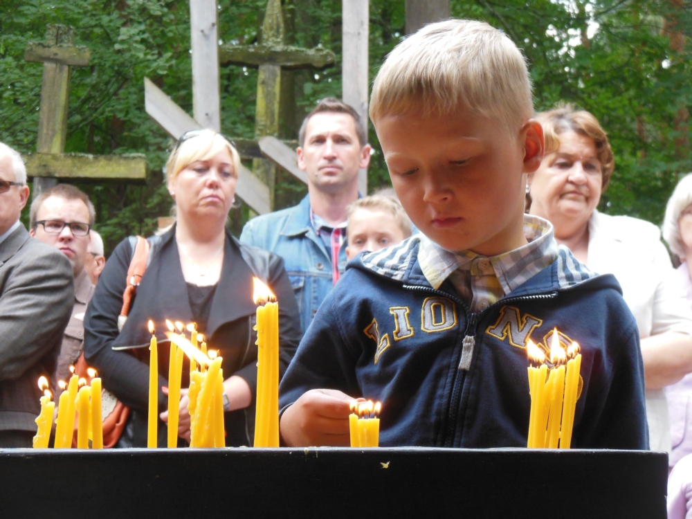 Young pilgrim at Grabarka convent
