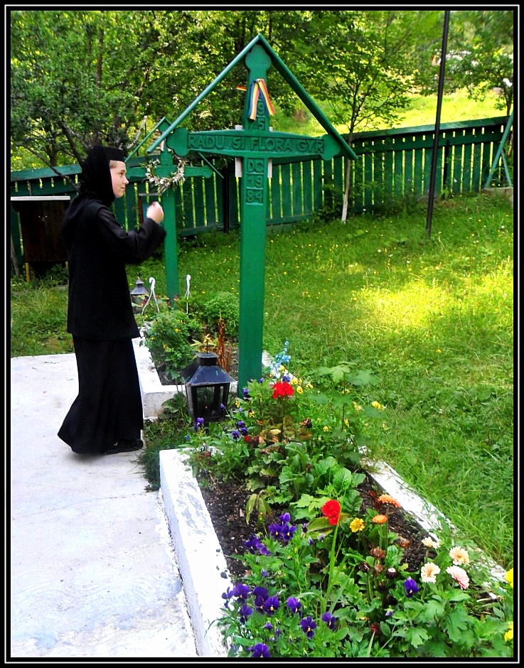 Cimitirul m-tirii Petru Vodă