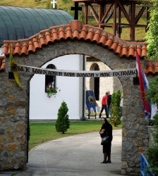 nikoinishta 
Благословен који долази у име Господње 
2014-09-01 17:01:32