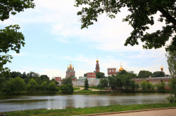 jarek 
Monaster Nowodziewiczy w Moskwie 
2014-09-08 21:23:31