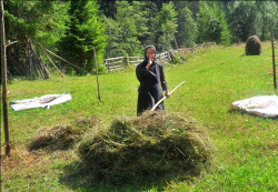 ursiy 
La ascultare 
2014-09-09 10:52:06
