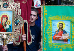 felix 
Чувар барјака - Church flag guardian 
2014-09-10 12:03:42