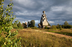 AlexandraP 
Ширков погост / Shirkovo 
78 
2014-09-16 15:51:12