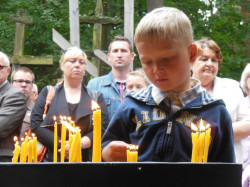 jarek1 
Young pilgrim at Grabarka convent 
2014-09-22 22:15:00