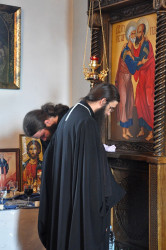 Hilandarac 
у молитви 4 
2014-09-25 15:45:07