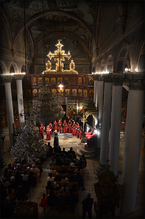 The church choir "St. Panteleimon" from Povardarska diocese.