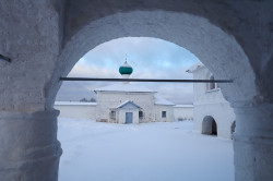 AlexandraP 
Свято-Троицкий Александра Свирского монастырь / Holy Trinity Aleksandro-Svirskiy monastery 
2014-10-13 18:29:38