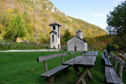 AleksaSrbin 
манастир Подмалинско 
2014-10-22 12:58:56