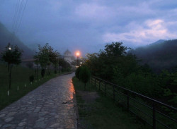 nikoinishta 
Манастир Морача 
2014-10-22 21:24:51