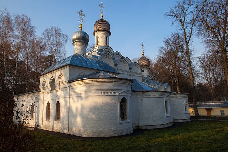 Храм Архистратига Михаила в Архангельском