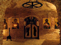 PALADA 
Paraclisul Sfântul Stelian al liceului Decebal din Deva 
2014-11-27 20:09:36