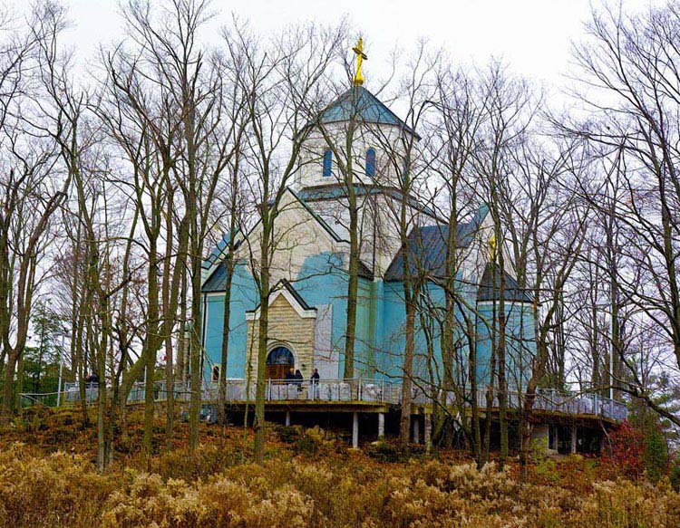 Srpski manastir Svetog Preobrazenja Gospodnjeg u Miltonu,On,Kanada