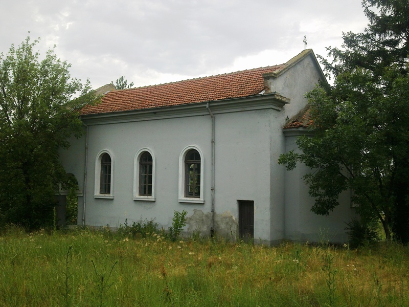 Църква “Света Богородица” (1935) – село Джинот, България.