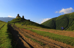 jarek 
Going to Holy Trinity monastery close to Stepancminda 
2014-12-05 17:22:31
