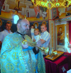 DanicaM 
Крштење  малог  Николе +++ 
2014-12-19 13:11:47