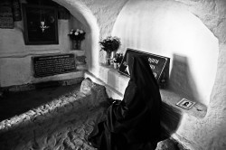 kcenia.belova 
В келье прп.Алексанра Свирского 
2014-12-20 10:30:11