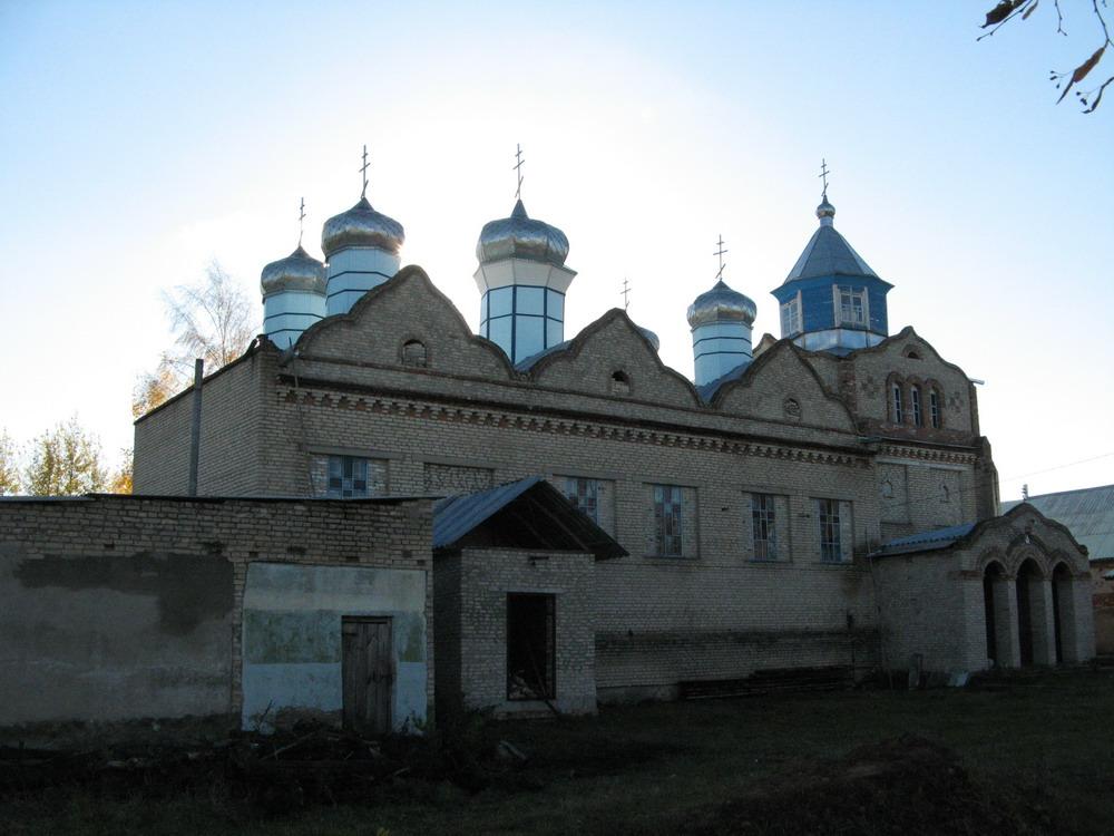 Церковь в селе Дубровка