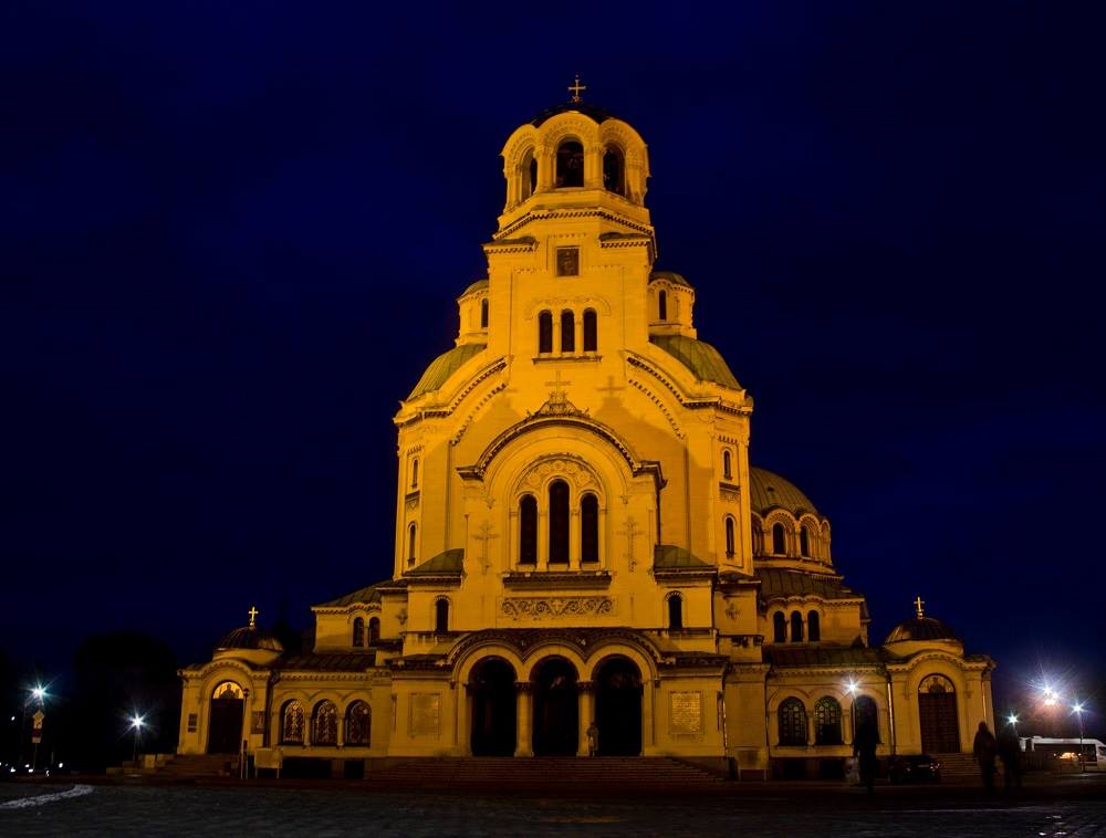 Свещ в коприна