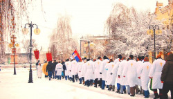 DanicaM 
Богојављенска литија и пливање за Часни крст 
2015-01-17 19:29:46